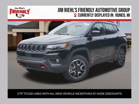 New 2026 Jeep Compass Trailhawk AWD/4WD image 1