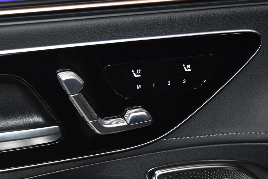 Used 2024 Mercedes-Benz EQE 350+ 4MATIC Sedan image 5