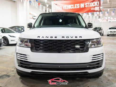 Used 2018 Land Rover Range Rover Long Wheelbase Supercharged image 2