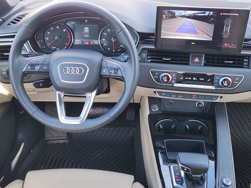 Used 2024 Audi A4 2.0T Premium w/ Convenience Package image 28