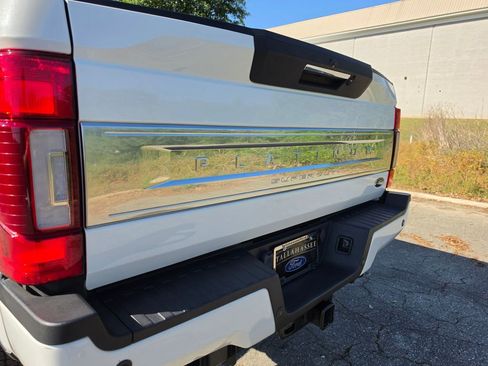 Used 2022 Ford F250 Platinum image 31