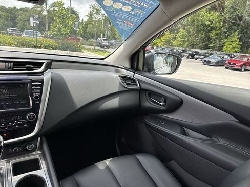Used 2023 Nissan Murano SV w/ SV Midnight Edition Package FWD image 15
