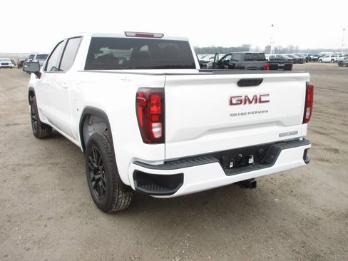 New 2026 GMC Sierra 1500 Elevation image 8
