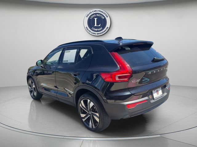 Certified 2023 Volvo XC40 B5 Plus w/ Climate Package AWD/4WD image 5