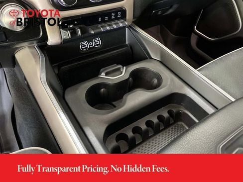 Used 2022 RAM 1500 Laramie AWD/4WD image 33