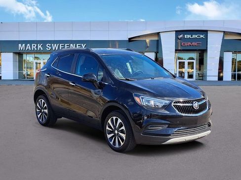 Used 2022 Buick Encore Preferred w/ Safety Package image 3