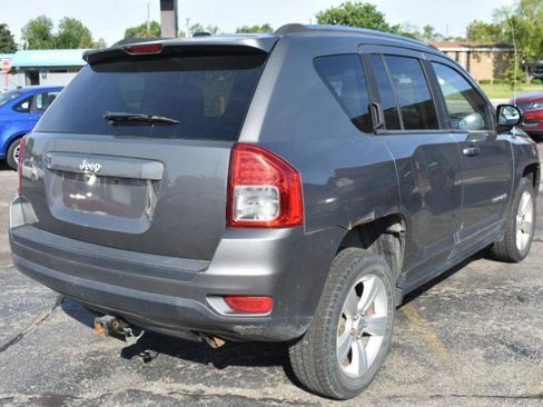 Used 2012 Jeep Compass Sport FWD image 4