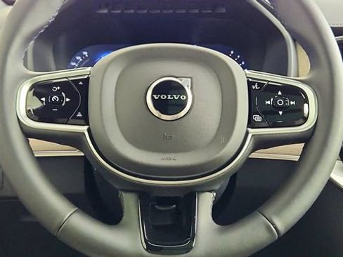 Used 2026 Volvo XC90 B6 Plus w/ Protection Package AWD/4WD image 25