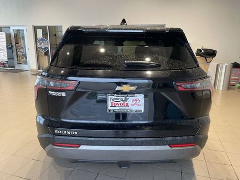 Used 2025 Chevrolet Equinox LT FWD image 32