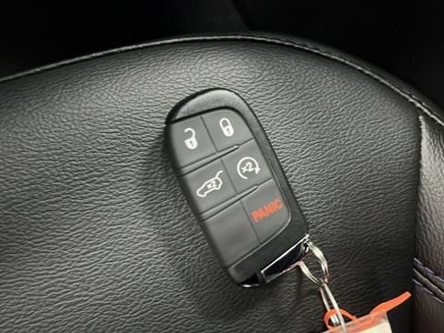 New 2026 Jeep Compass Latitude AWD/4WD image 39
