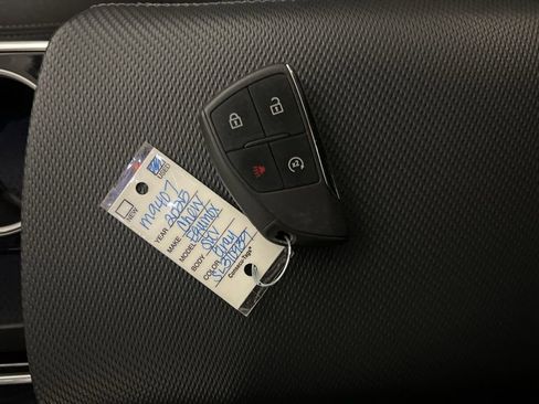 Certified 2025 Chevrolet Equinox LT image 19