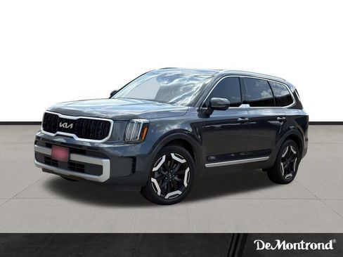 Used 2023 Kia Telluride EX w/ EX Captain's Chair Package FWD image 1