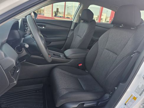 Used 2024 Honda Accord LX image 9