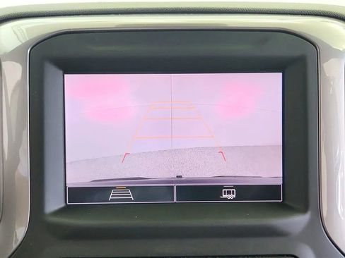 Used 2022 Chevrolet Silverado 1500 Custom Trail Boss image 28