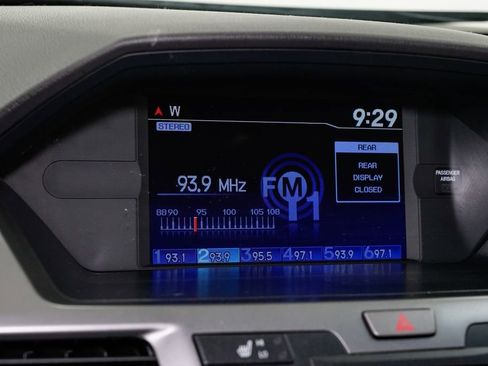 Used 2011 Honda Odyssey EX-L image 15