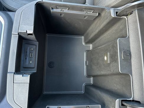 Used 2020 GMC Sierra 3500 Denali w/ Denali Ultimate Package image 31