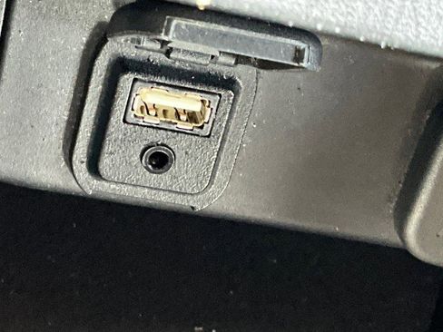 Used 2014 MAZDA MAZDA6 Touring w/ Touring Technology Package image 21