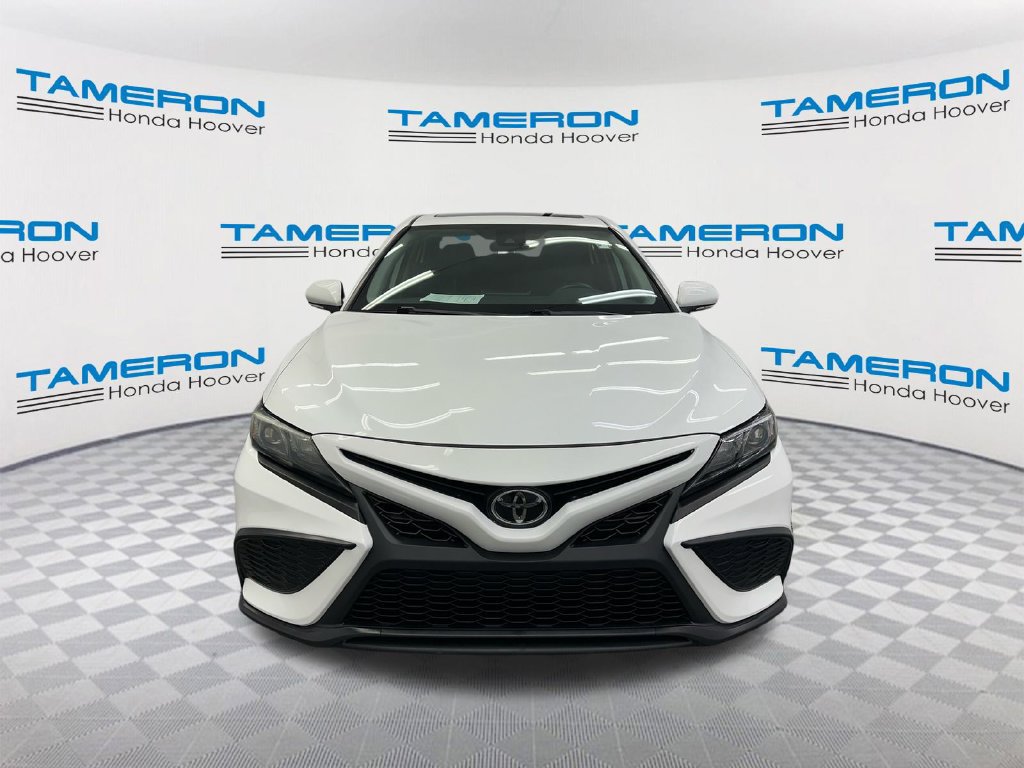 Used 2024 Toyota Camry SE FWD image 8