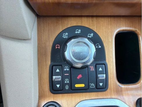 Used 2012 Land Rover LR4 HSE LUX AWD/4WD image 20