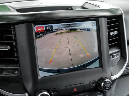 Used 2023 RAM 1500 Big Horn AWD/4WD image 30