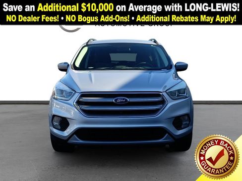 Used 2017 Ford Escape SE w/ Equipment Group 201A image 11