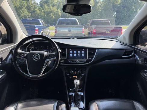 Used 2019 Buick Encore Essence AWD/4WD image 17