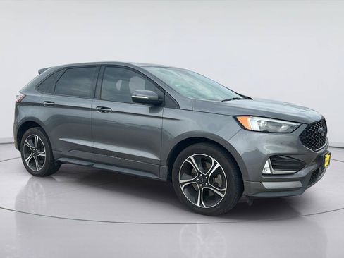 Used 2023 Ford Edge ST AWD/4WD image 3