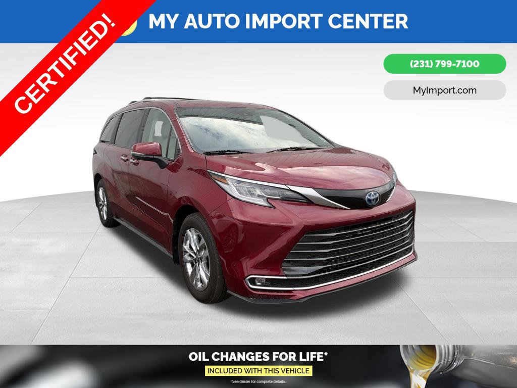Certified 2025 Toyota Sienna Limited FWD image 1