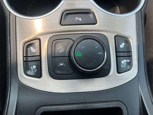 Used 2020 GMC Terrain Denali AWD/4WD image 23