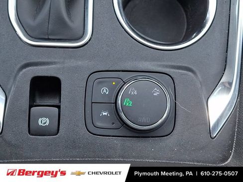 Certified 2023 Chevrolet Traverse LS AWD/4WD image 28