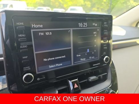 Used 2022 Toyota Corolla LE FWD image 22
