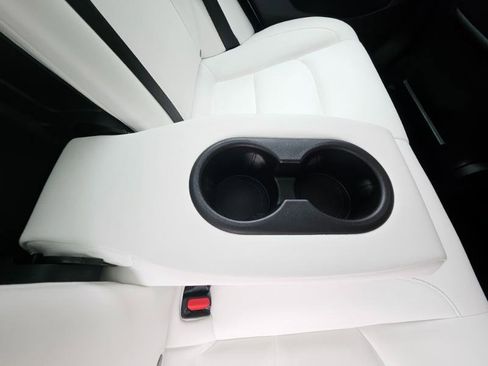 Used 2023 Tesla Model 3 Standard Range image 55