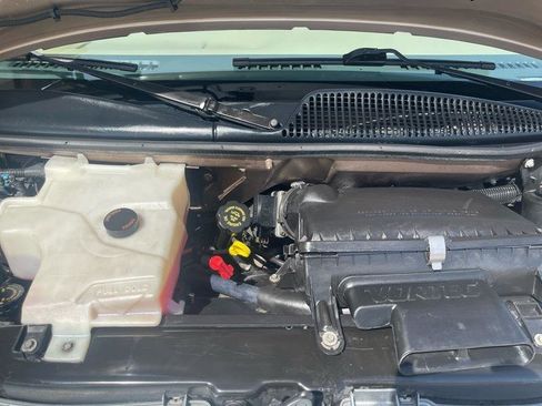 Used 1999 GMC Savana 1500 image 46