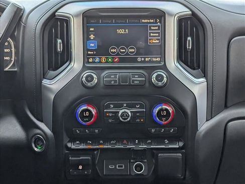 Used 2021 GMC Sierra 1500 SLT w/ SLT Premium Plus Package AWD/4WD image 15