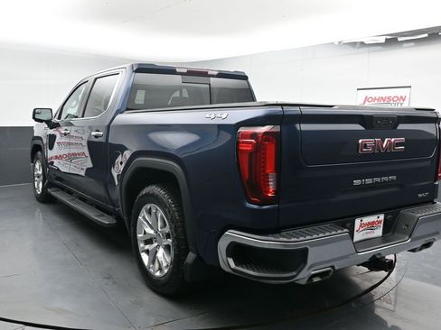Used 2022 GMC Sierra 1500 SLT w/ SLT Convenience Package image 6