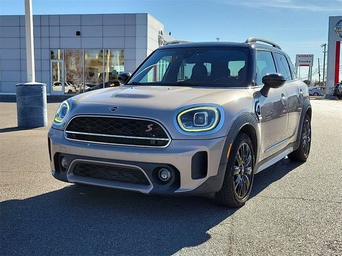 Used 2022 MINI Cooper Countryman S w/ Signature Upholstery Package image 4