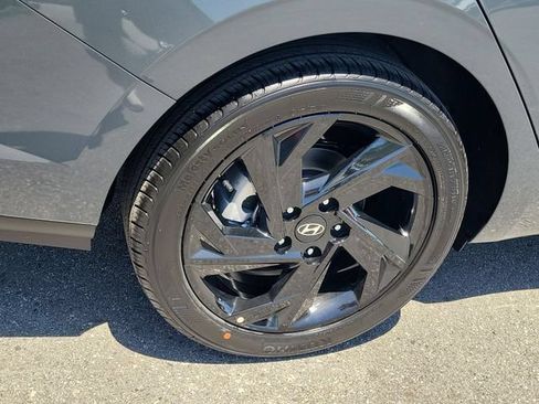 New 2026 Hyundai Elantra Sport FWD image 27