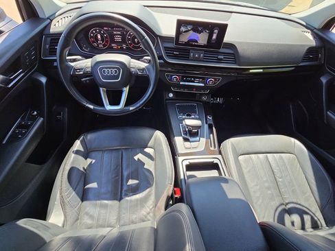 Used 2018 Audi Q5 2.0T Premium Plus w/ Premium Plus Package image 14