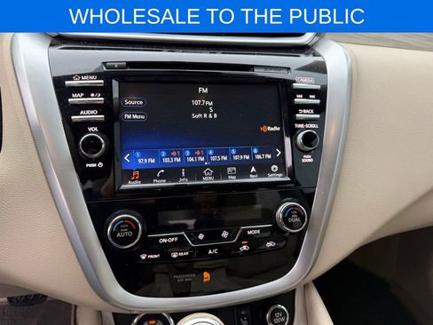 Used 2015 Nissan Murano SL w/ SL Technology Package image 18