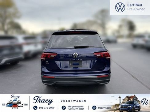 Certified 2023 Volkswagen Tiguan SE w/ Panoramic Sunroof Package FWD image 8
