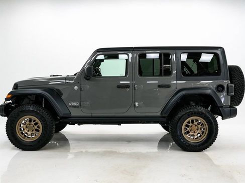 Used 2018 Jeep Wrangler Unlimited Sport S image 23