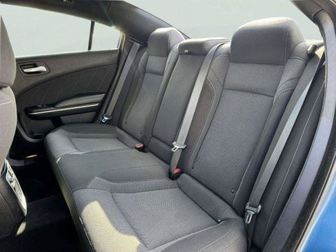 Used 2020 Dodge Charger SXT RWD image 33