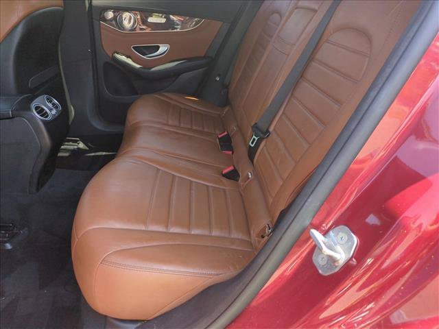 Used 2017 Mercedes-Benz GLC 300 4MATIC image 20