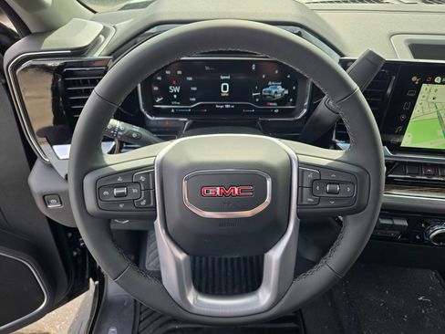 New 2025 GMC Sierra 1500 SLE AWD/4WD image 41