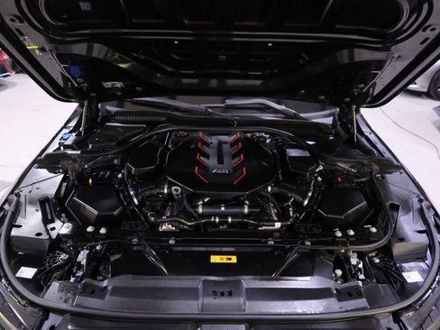 Used 2025 BMW M5 w/ Carbon Package image 9