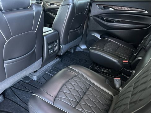 Certified 2023 Buick Enclave Avenir w/ Avenir Technology Package image 14