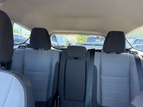 Used 2016 Ford Escape SE AWD/4WD image 38