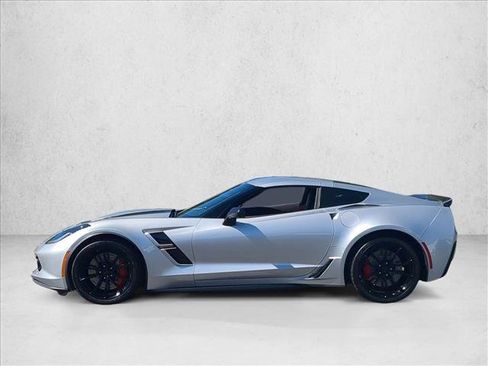 Used 2019 Chevrolet Corvette Grand Sport RWD image 9