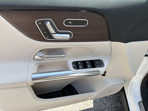 Used 2023 Mercedes-Benz GLA 250 image 19
