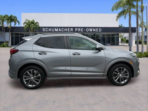 Used 2023 Buick Encore GX Select w/ Sport Touring Package FWD image 8
